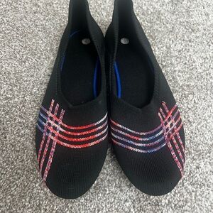 Black Slip-On Shoes with Red and Blue Plaid Design